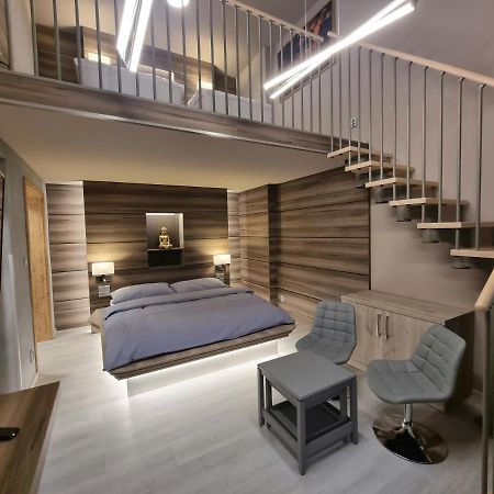 Apartmany Etenia Kadaň Exteriör bild