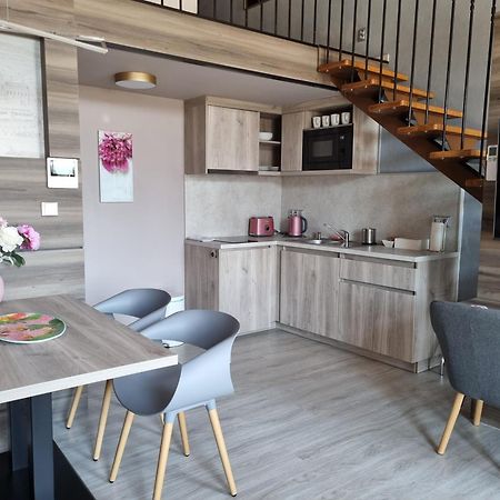 Apartmany Etenia Kadaň Exteriör bild