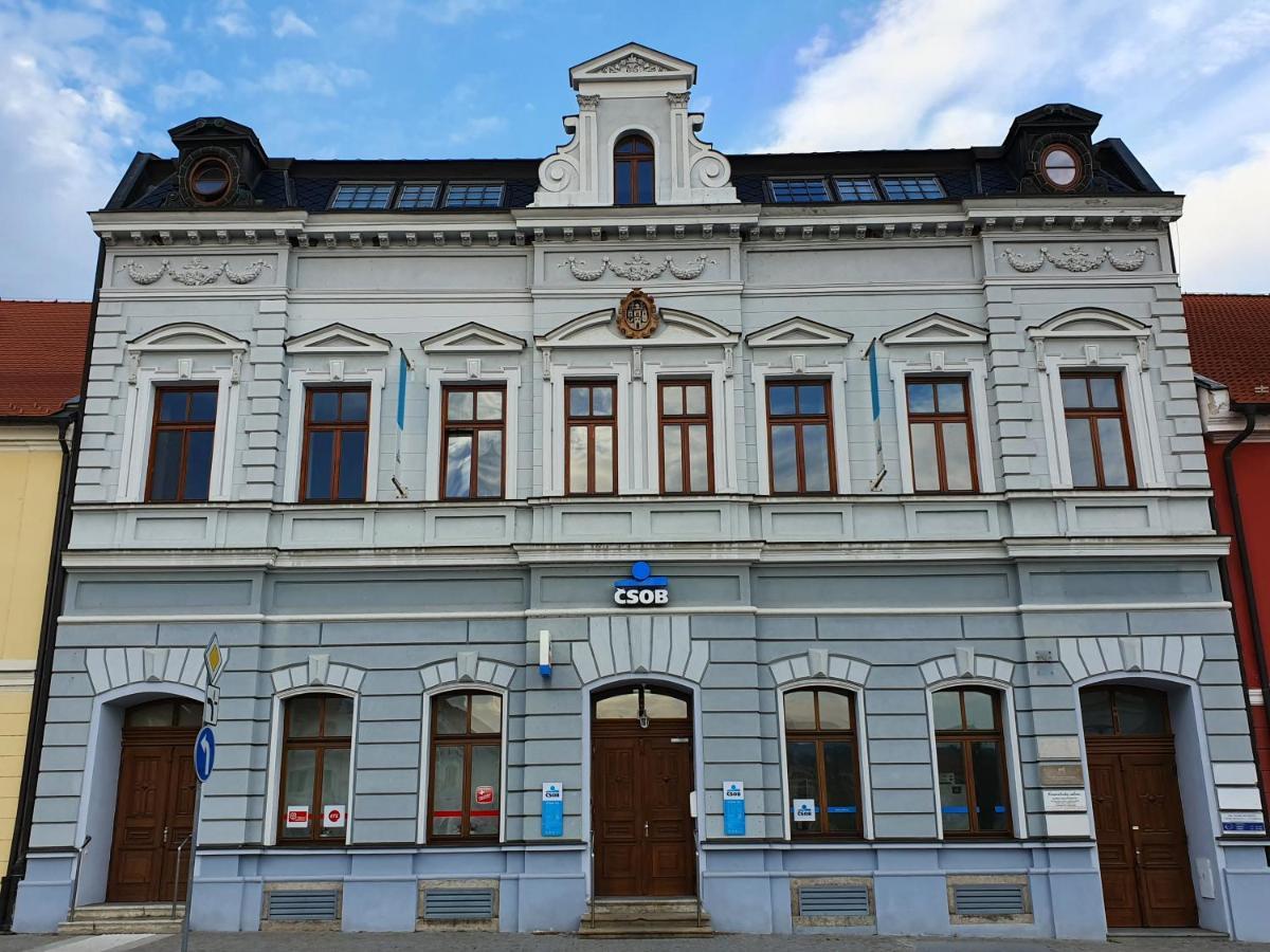 Apartmany Etenia Kadaň Exteriör bild