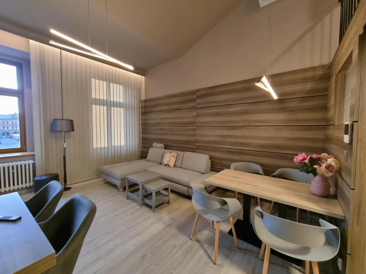 Apartmany Etenia Kadaň Exteriör bild