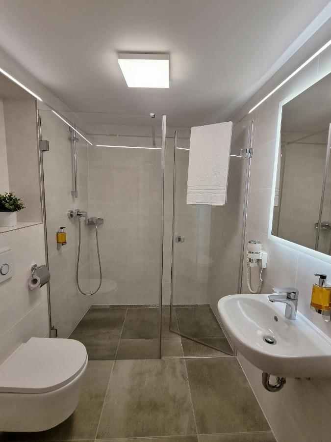 Apartmany Etenia Kadaň Exteriör bild