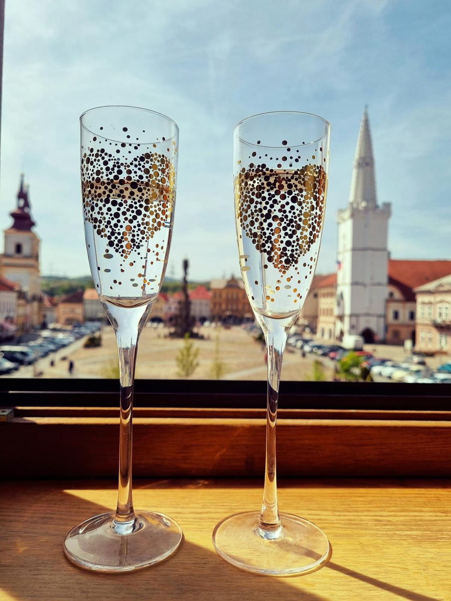 Apartmany Etenia Kadaň Rum bild